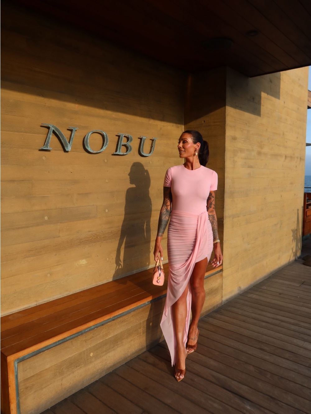 Superdown aelin maxi dress in baby pink - Picture 3 of 3